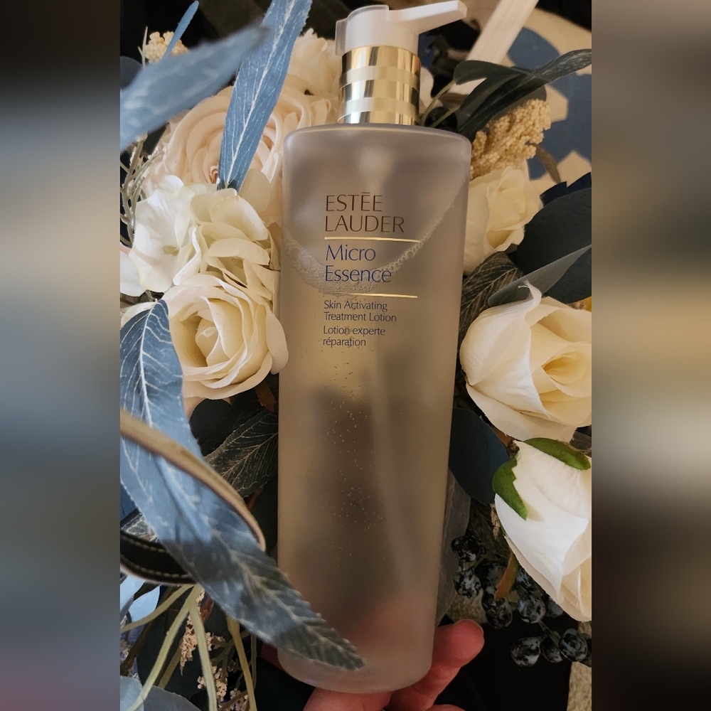 Estee Lauder Micro Essence Skin Activating Treatment lotion 13.5 Fl Oz. (BIG ONE